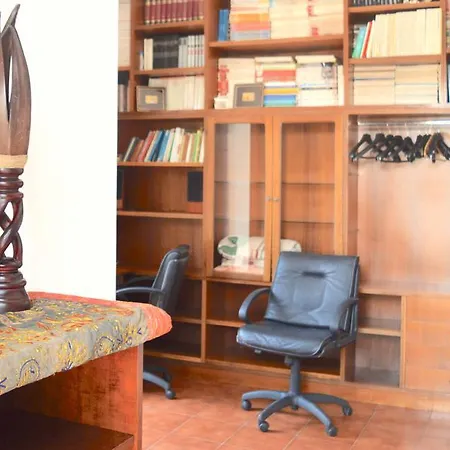 Гостьовий будинок Teocle Джардіні-Наксос